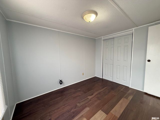 57 Timber Hollow Drive, Carbondale, IL 62901