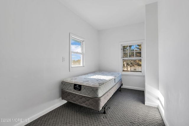 3 Royal Place, Long Branch, NJ 07740