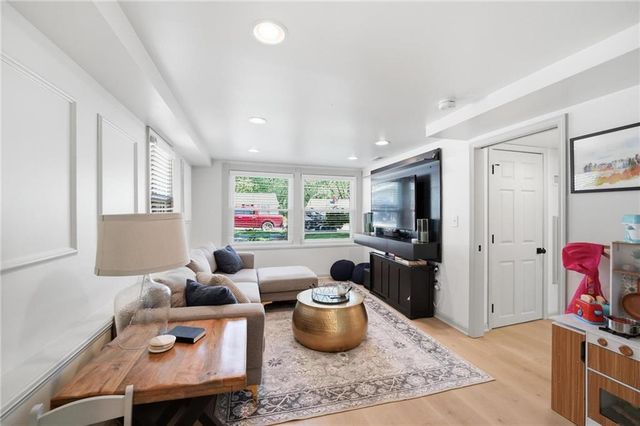 6920 Walmer Street, Overland Park, KS 66204