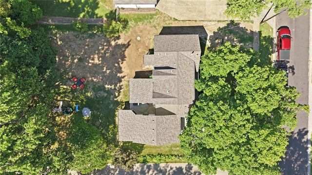 6920 Walmer Street, Overland Park, KS 66204