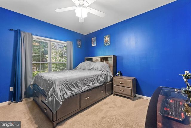 700 FOX CHASE ST, Warrenton, VA 20186