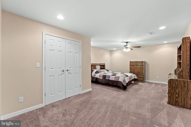 700 FOX CHASE ST, Warrenton, VA 20186