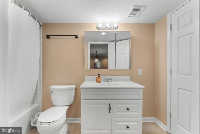 700 FOX CHASE ST, Warrenton, VA 20186