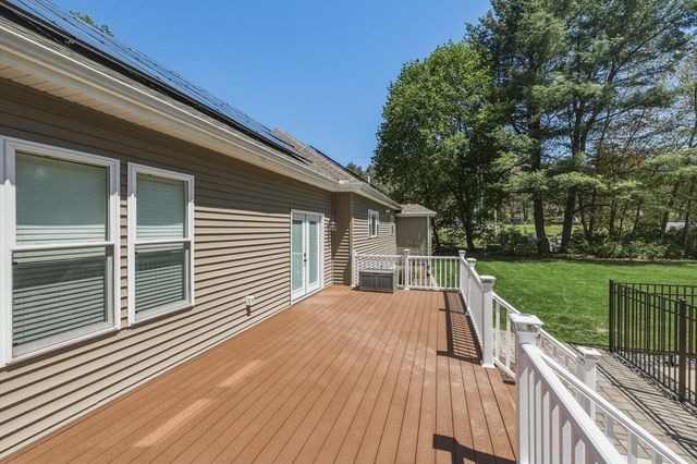 980 Center Street, Ludlow, MA 01056