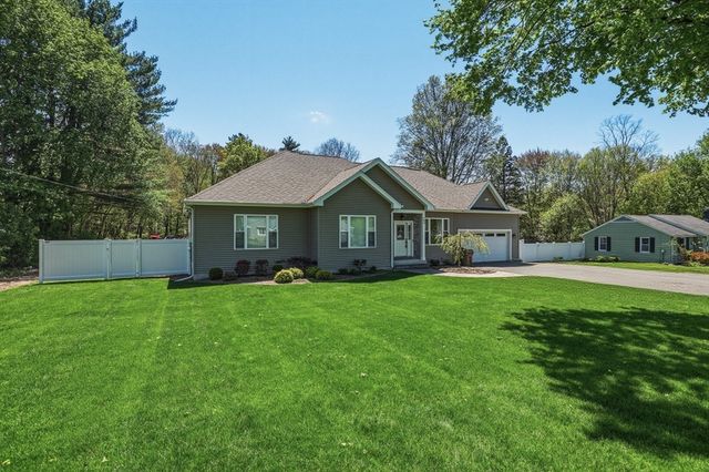 980 Center Street, Ludlow, MA 01056