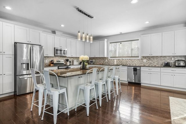 980 Center Street, Ludlow, MA 01056