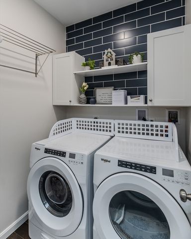 980 Center Street, Ludlow, MA 01056