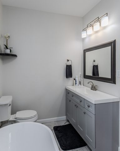 980 Center Street, Ludlow, MA 01056