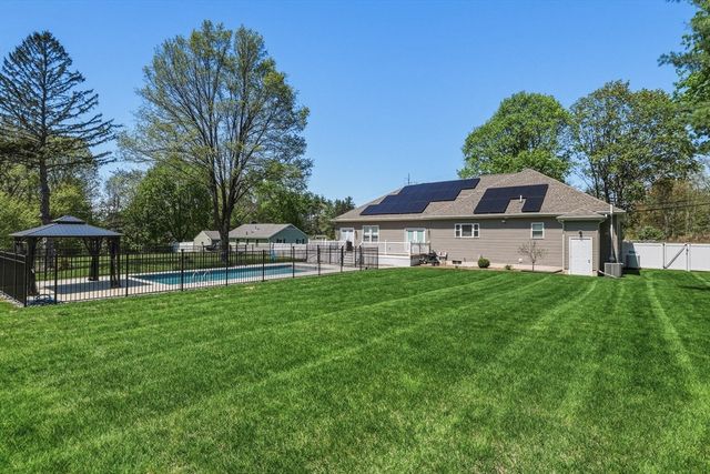 980 Center Street, Ludlow, MA 01056
