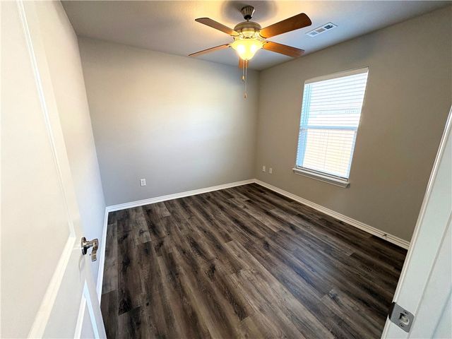 861 Lakeview Drive, Centerton, AR 72719