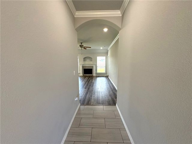 861 Lakeview Drive, Centerton, AR 72719