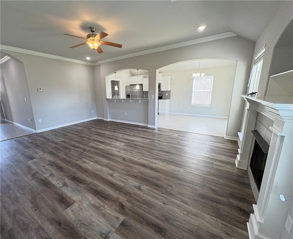 861 Lakeview Drive, Centerton, AR 72719