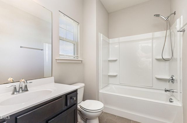 596 Grand Central Station, Apex, NC 27502