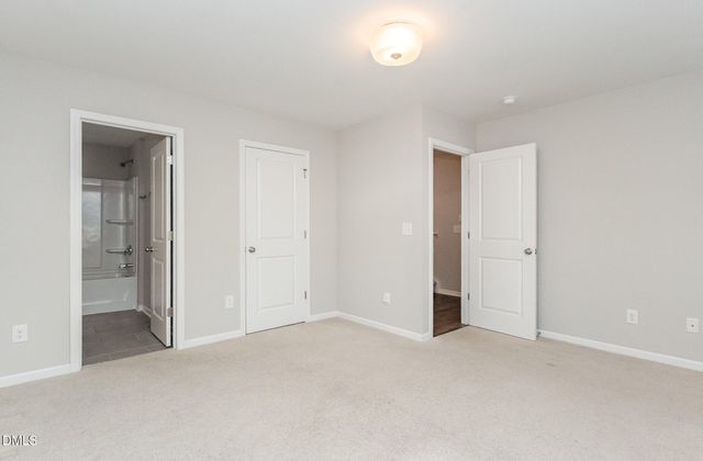 596 Grand Central Station, Apex, NC 27502