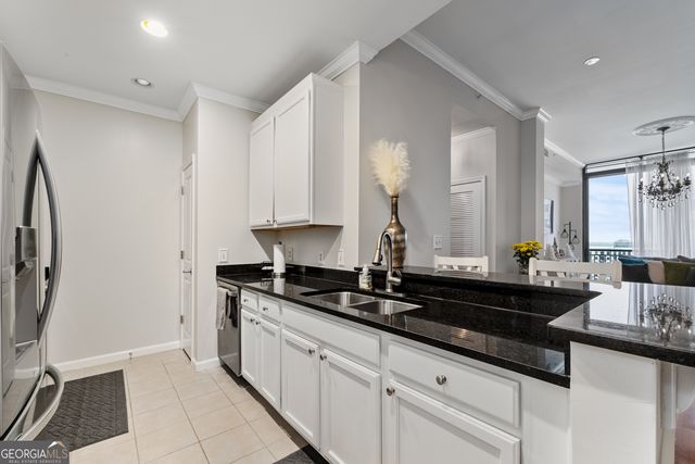 3040 Peachtree Road NW 1513, Atlanta, GA 30305