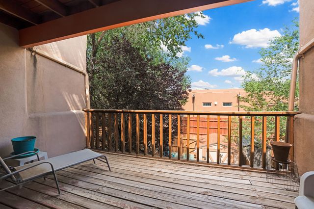 1518 Avenida de las Americas, Santa Fe, NM 87507