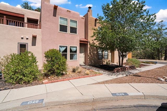 1518 Avenida de las Americas, Santa Fe, NM 87507