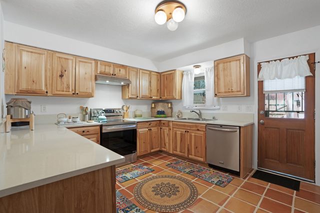 1518 Avenida de las Americas, Santa Fe, NM 87507