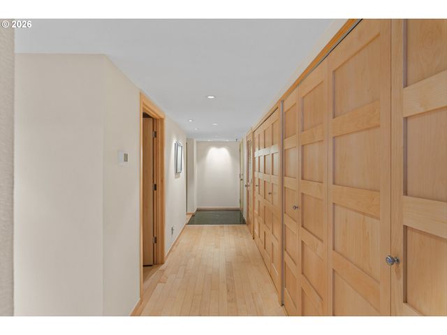600 Se MARION St 109, Portland, OR 97202