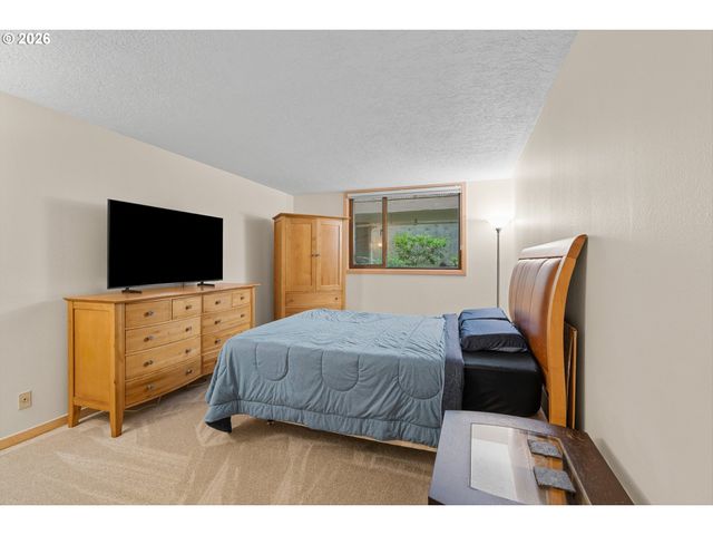 600 Se MARION St 109, Portland, OR 97202