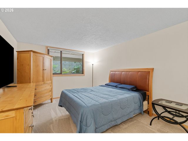 600 Se MARION St 109, Portland, OR 97202