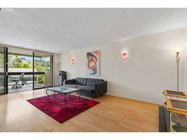 600 Se MARION St 109, Portland, OR 97202
