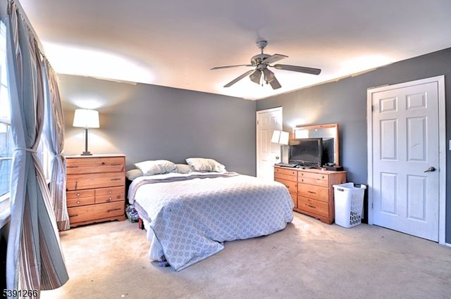 2301 Trafalgar Sq, Hillsborough Twp., NJ 08844