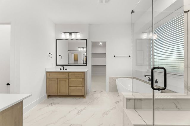 230 Broadmoor Lane, Ovilla, TX 75154