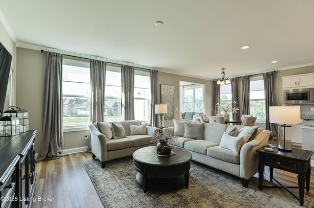 14402 McKinley Ridge Dr, Louisville, KY 40245
