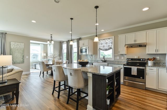 14402 McKinley Ridge Dr, Louisville, KY 40245