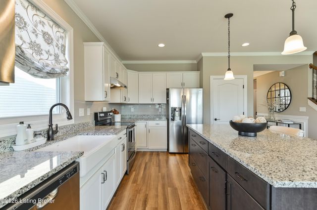 14402 McKinley Ridge Dr, Louisville, KY 40245