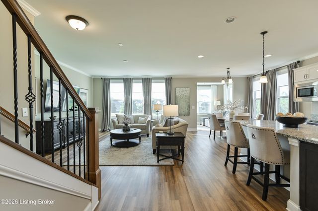 14402 McKinley Ridge Dr, Louisville, KY 40245