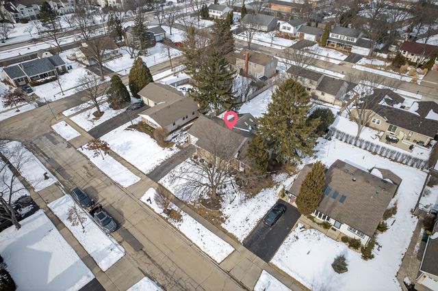 1161 Parker Lane, Buffalo Grove, IL 60089