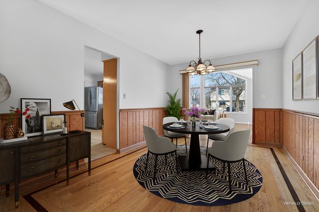 1161 Parker Lane, Buffalo Grove, IL 60089