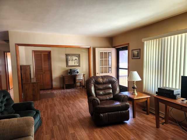 45 Locust Street, Prophetstown, IL 61277