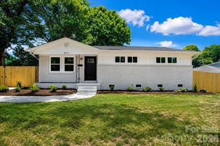 2513 Westgrove Drive, Charlotte, NC 28208
