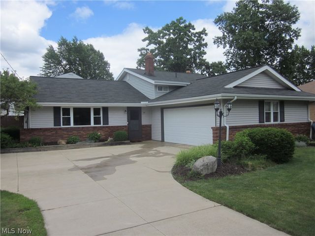 4039 Magnolia Drive, Brunswick, OH 44212
