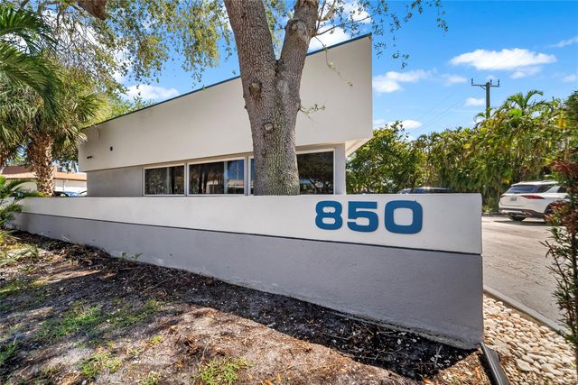 850 SE 7 STREET, Deerfield Beach, FL 33441