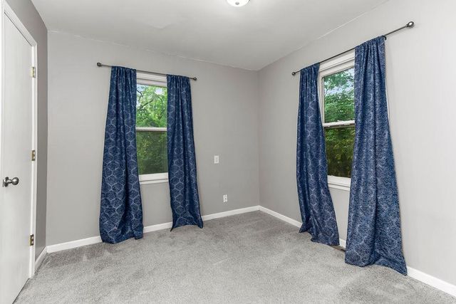 11410 E 25th Street S, Independence, MO 64052