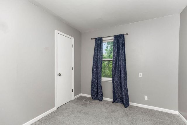 11410 E 25th Street S, Independence, MO 64052