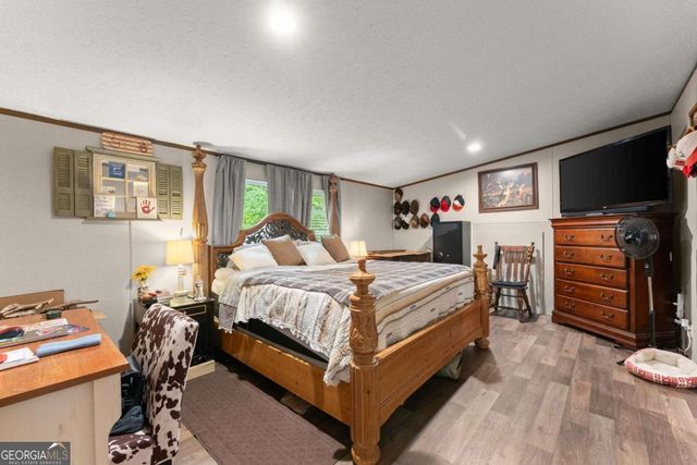 260 Falcon Lane, Carnesville, GA 30521