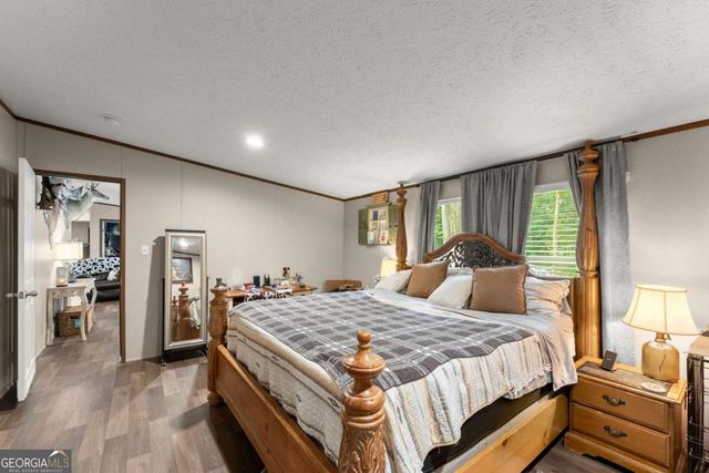 260 Falcon Lane, Carnesville, GA 30521