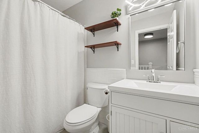 11 Queens Creek, Batavia, OH 45103