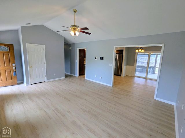 327 Sagewood Drive, Jonesboro, AR 72405