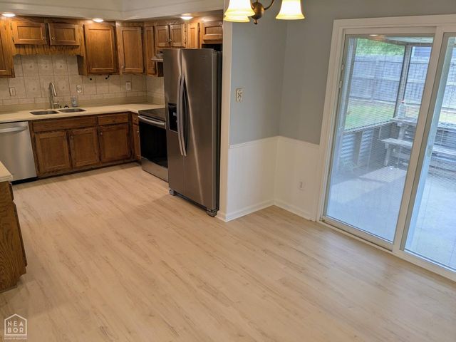 327 Sagewood Drive, Jonesboro, AR 72405