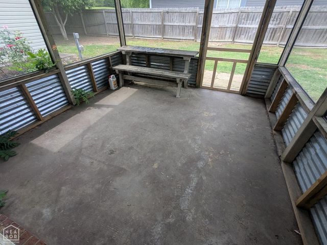 327 Sagewood Drive, Jonesboro, AR 72405