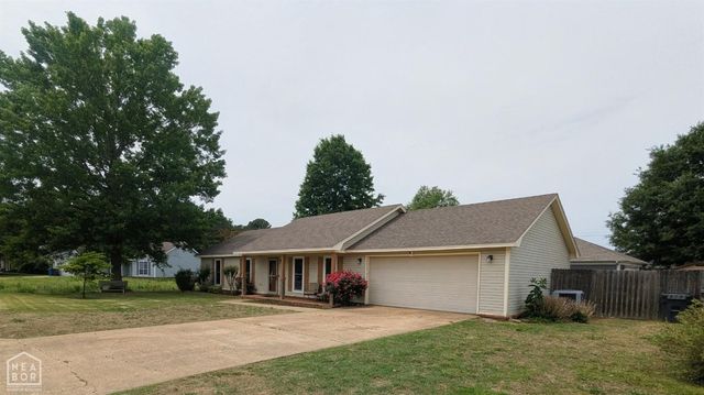 327 Sagewood Drive, Jonesboro, AR 72405