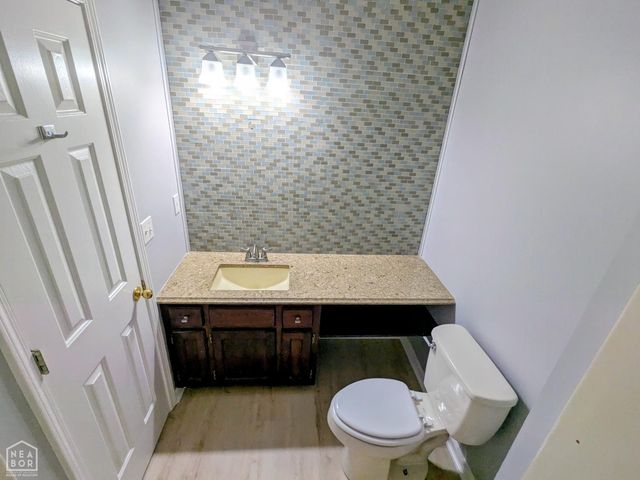 327 Sagewood Drive, Jonesboro, AR 72405