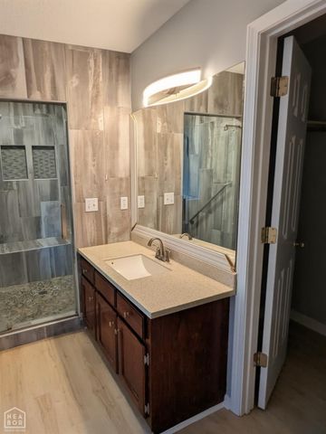 327 Sagewood Drive, Jonesboro, AR 72405