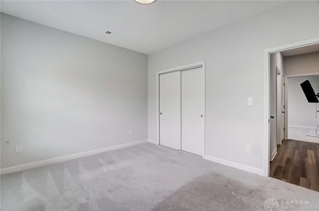 567 Golden Maple Avenue, Brookville, OH 45309